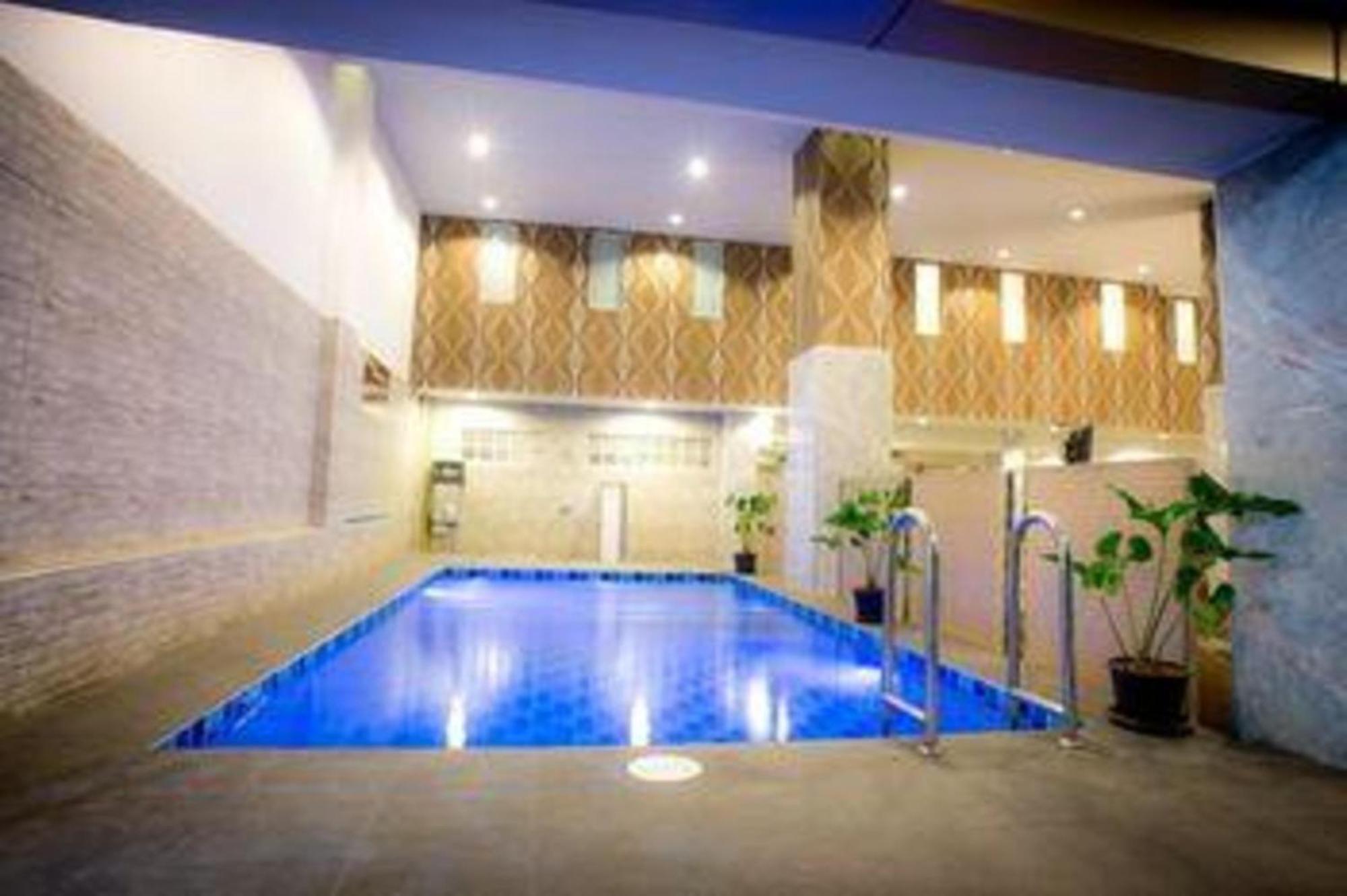 Collection O Ja Siam City Pattaya Exterior foto